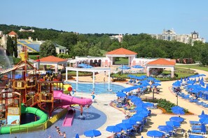 Outdoor pool - Duni Royal Resort - Hotel Pelican (Sozopol)