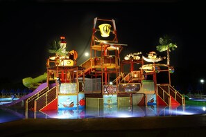 Outdoor pool - Duni Royal Resort - Hotel Pelican (Sozopol)
