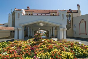 Khuôn viên nơi lưu trú