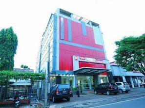 Exterior - Prince Boulevard Hotel (Manado)