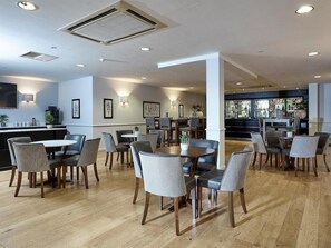 Dining - Staverton Park Hotel and Golf Club (Daventry)