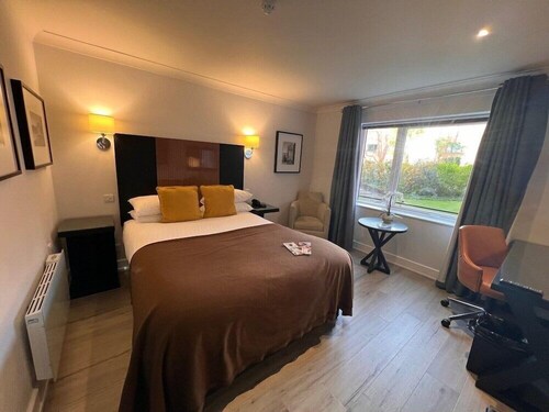 Staverton Park Hotel and Golf Club