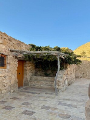 Terrace/patio - Hyatt Zaman Village (At-Taybeh)