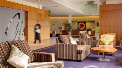 Manor West Hotel & Leisure Club