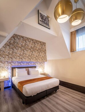 Room - Hotel Monopole (Amsterdam)