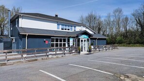 Exterior - Kyriad Direct Rouen Nord - Barentin (Barentin)