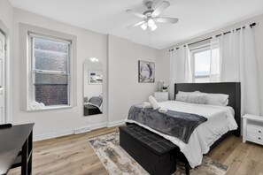 Comfort House | Iron/ironing board, free WiFi - Spacious 3BR House in St. Louis (St. Louis)