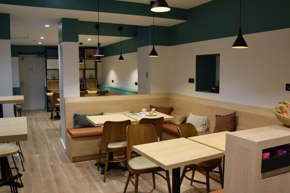 Dining - Citotel L Univers (Angers)