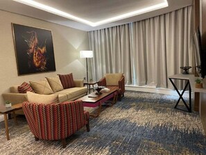 Living area - Remaz Suites Hotel (Al Jubail)