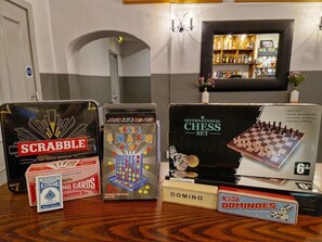 Game room - The Menai Hotel (Bangor)