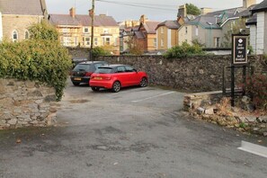 Property grounds - The Menai Hotel (Bangor)