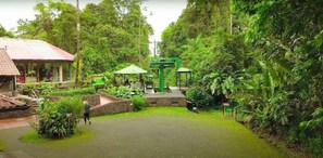 Jardines del alojamiento