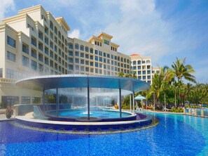 Pool - Ocean View Resort Yalong Bay (Sanya)