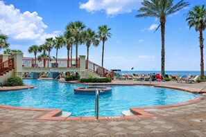 Pool - Beachfront Condo + Resort Pool Access + Walk to Beach + Near Pier Park & Dining (Panama City Beach)