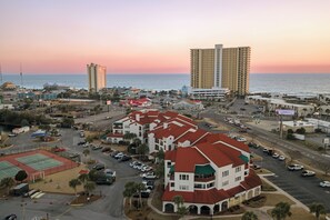 Exterior - Walk to Beach + Dining | Pool, Tennis + Pier Access | Emerald Lagoon (Panama City)