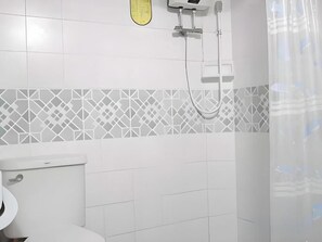 Bathroom - Phucome Resort (Khao Kho)