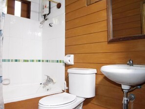 Bathroom - Phucome Resort (Khao Kho)