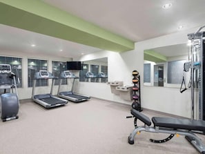Fitness facility - Woodspring Suites Pecos (Pecos)