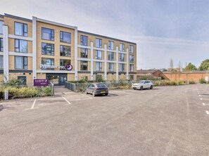 Exterior - Premier Inn Bury St Edmunds North Hotel (Bury St Edmunds)