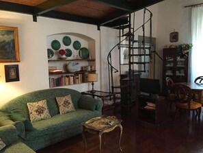 Living area - Ghibellina 65 At Medici (Florence)