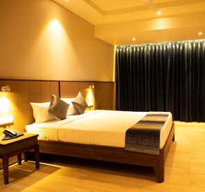 Room - Hotel Cosmique (Margao)