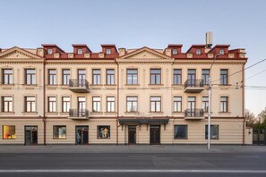Exterior - Calvary Hotel and Restaurant Vilnius (Vilnius)