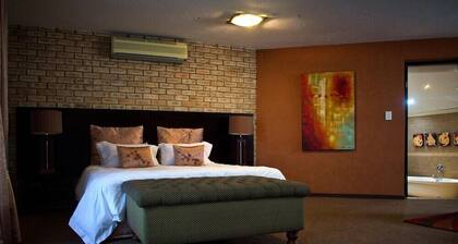 Waterfront Country Lodge and Spa