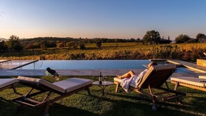 Pool - Azienda Agricola Villa Le Prata (Montalcino)