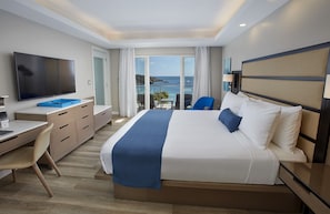 Room - Oceans at Divi Little Bay Beach Resort (Philipsburg)