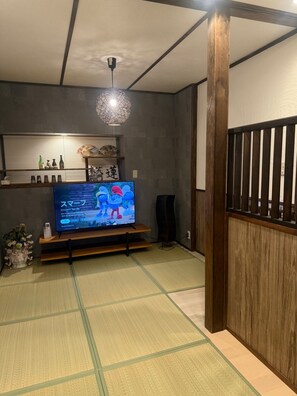 Interior - Modern Japanese maisonette  spacious artificial t / Kitakyushu City Fukuoka (Kitakyushu City)