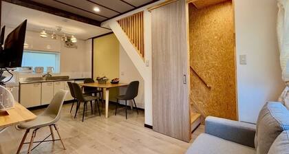 Modern Japanese maisonette spacious artificial t / Kitakyushu City Fukuoka