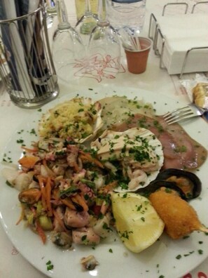 Food and drink - Hotel Giulio Cesare (Cattolica)