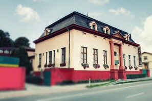 Exterior - Corrado Hotel (Ostrava)