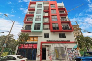 Exterior - Walk to Wynwood Walls - Rooftop Pool - New Condo (Miami)