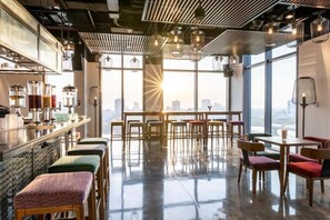 Bar (in der Unterkunft)