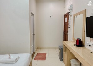 Room - Jacky Chan Hotel (Betong)