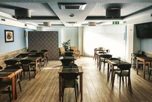 Dining - Hotel D. Dinis (Leiria)
