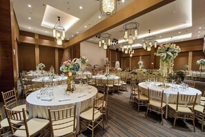 Banquet hall - The Aurora Subic Hotel Managed by HII (Olongapo)
