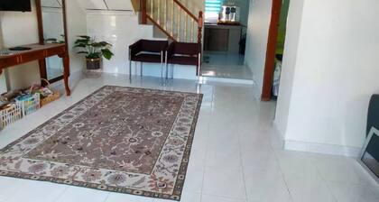 Homestay Selesa KBB 2 Guest House