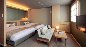 1 bedroom, desk, free WiFi, bed sheets