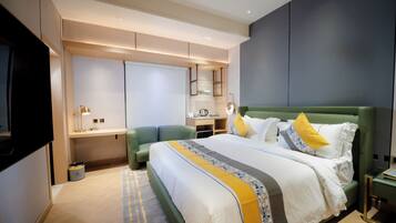 Premier Room, 1 King Bed | In-room safe, desk, blackout curtains, iron/ironing board (on request)