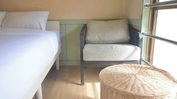 1 quarto, Wi-Fi de cortesia, roupa de cama