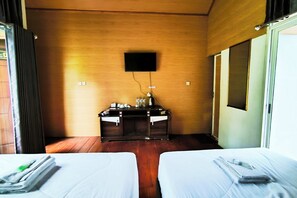 Deluxe Triple Room - Spekta Merbabu powered by Cocotel (Getasan)