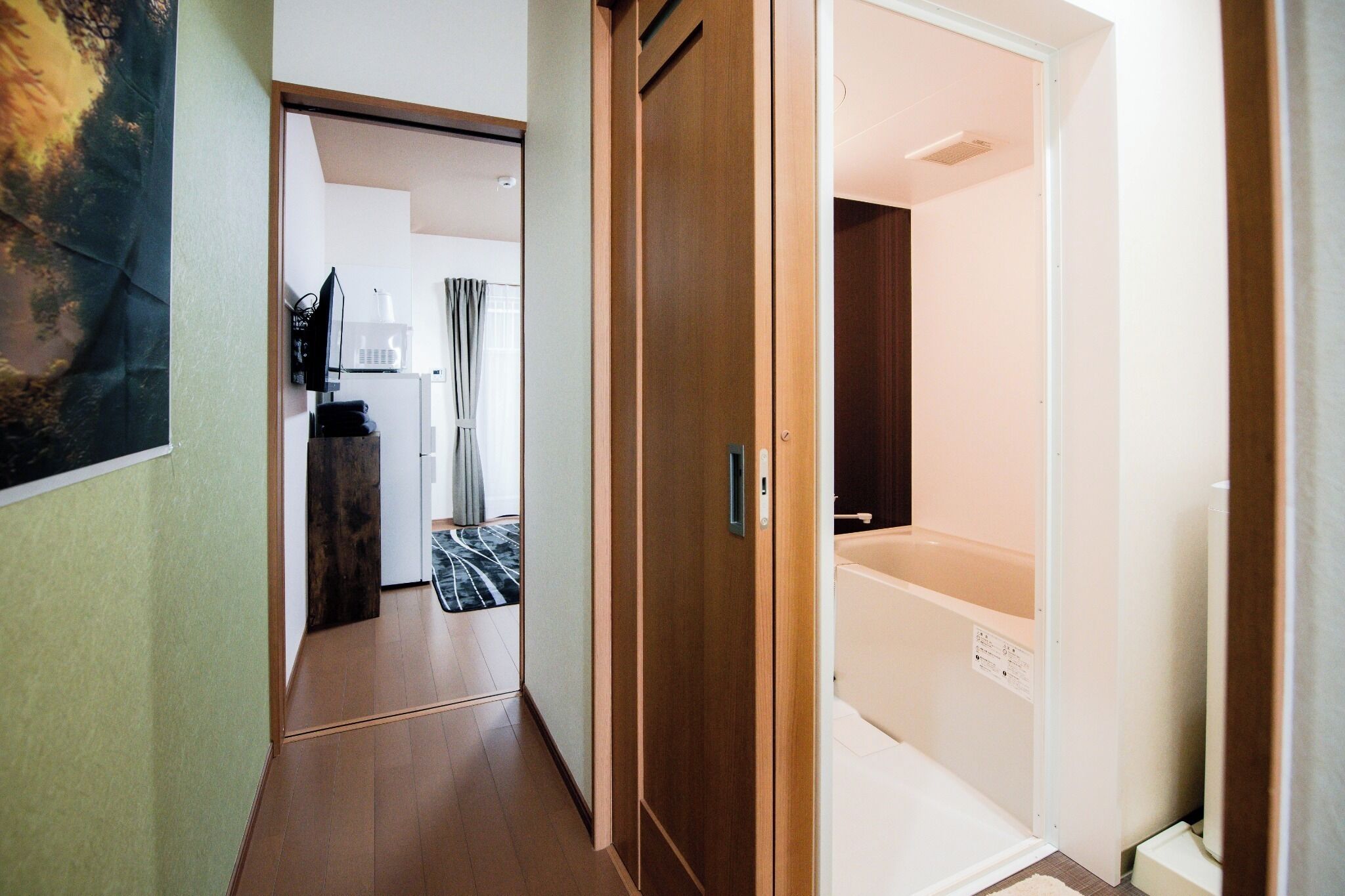 1 bedroom, desk, free WiFi, bed sheets
