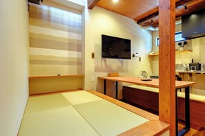 Dining - Entire house rental Walking distance to Asakusa  / Sumida Ward Tokyo (Sumida Ward)