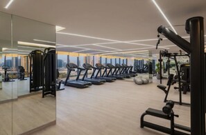 Fitness facility - Lavish-luxury facilities in Aykon city (Dubai)