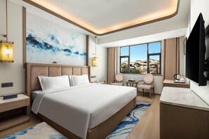 Superior Room, 1 King Bed, Non Smoking, Garden View