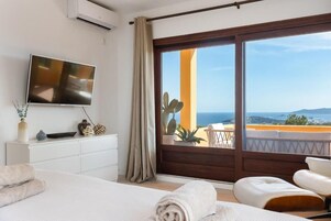 Villa, 6 Bedrooms, Patio, Sea View | In-room safe, iron/ironing board, free WiFi