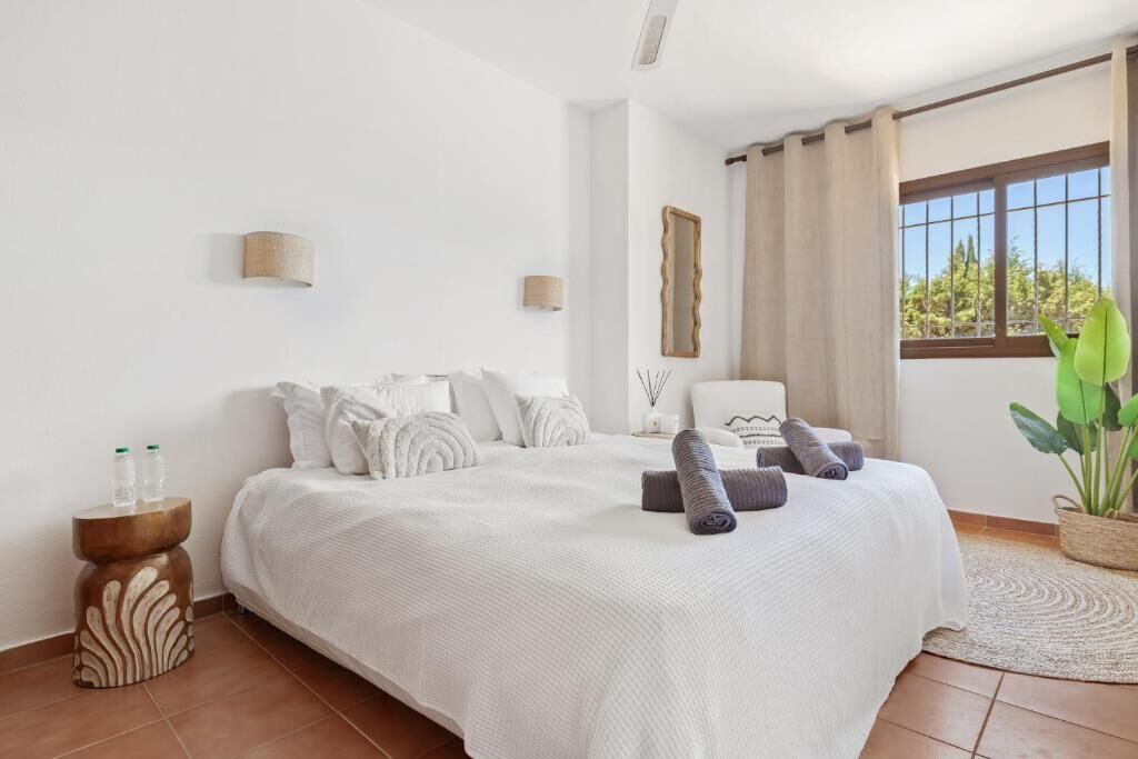 Villa, 6 Schlafzimmer, Terrasse, Meerblick | Zimmersafe, Bügeleisen/Bügelbrett, kostenloses WLAN