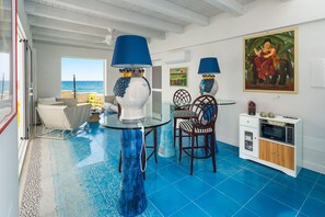 Dining - Sea front and sea view terrace - Pure Italy (Avola)